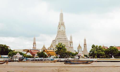 Tour begins in Bangkok City